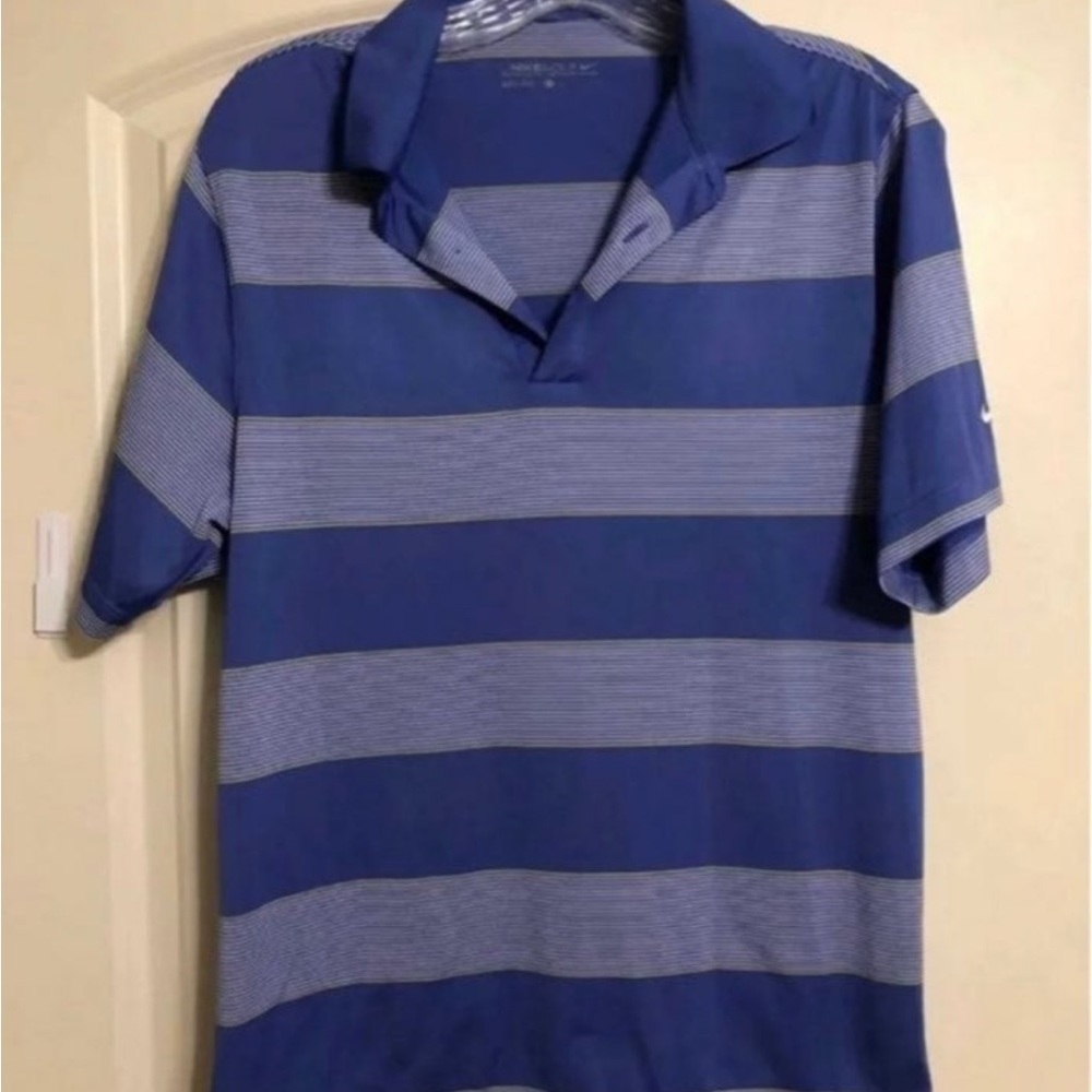 ****Donated****Nike Golf polo shirt Size S - Picture 1 of 4